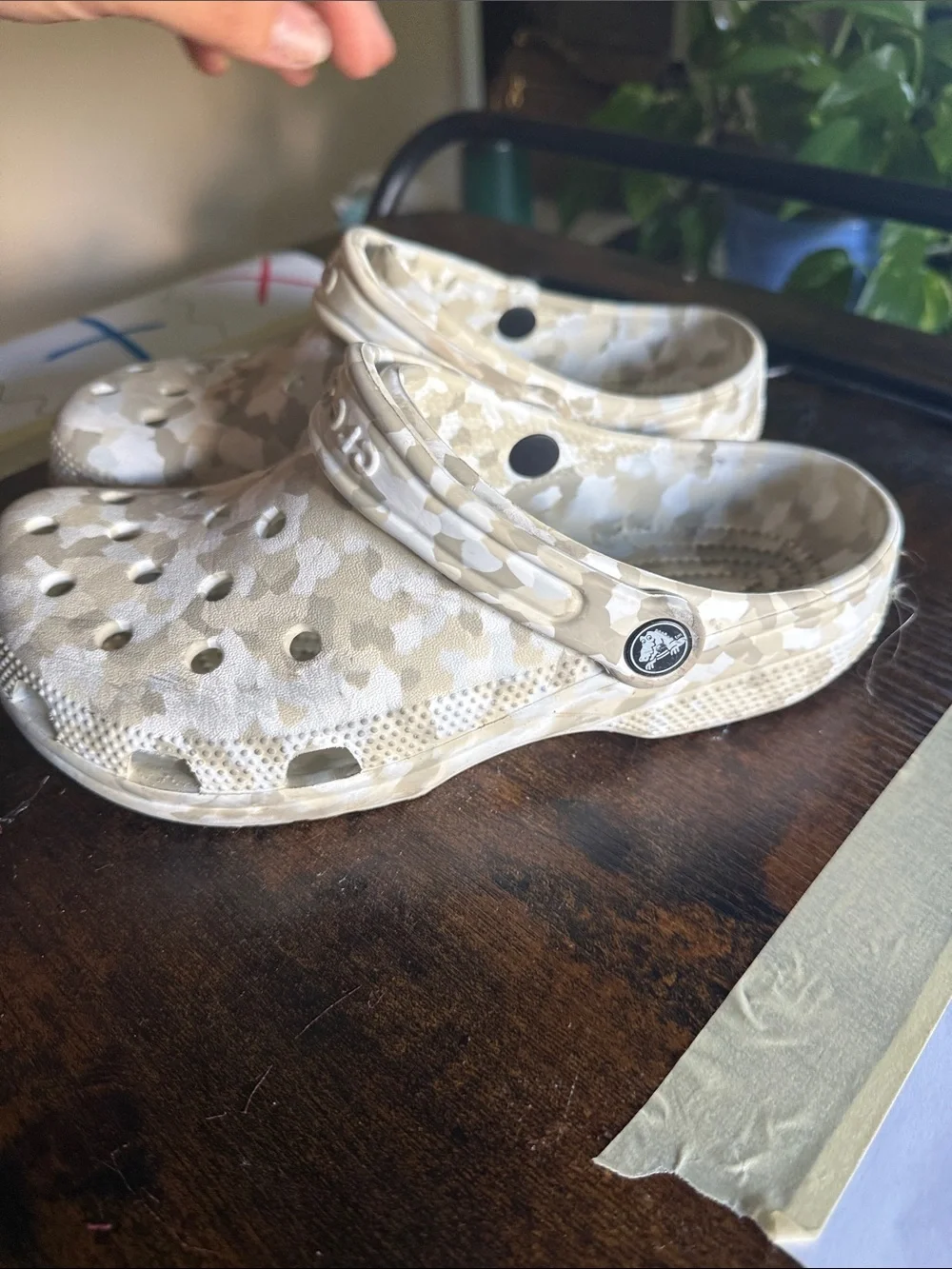CROCS Kids Beige Camo Classic Clog